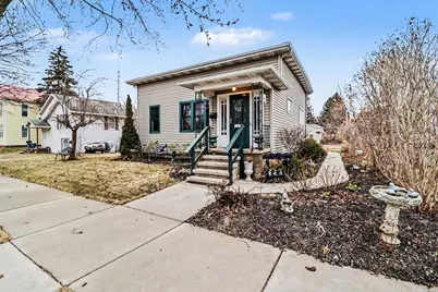 206 N James Street, Ludington, MI 49431 - Photo 3