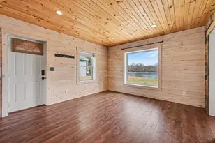 3517 Lake Allegan Dr, Allegan, MI 49010 - Photo 7