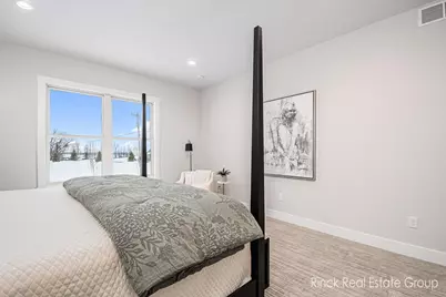 3370 Ravinewood Ct Court #19, Jenison, MI 49428 - Photo 15