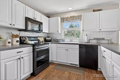 7422 Whistlevale Drive SW, Byron Center, MI 49315 - Photo 11