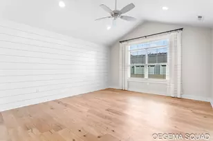 246 Janes View Dr, Holland, MI 49424 - Photo 21