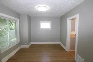 905 Cooper Ave, Kalamazoo, MI 49048 - Photo 9