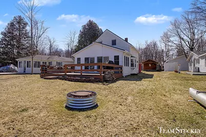 8941 Lake Street, Newaygo, MI 49337 - Photo 3