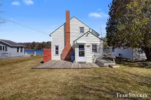 8941 Lake St, Newaygo, MI 49337 - Photo 7