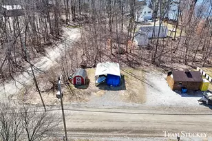 8941 Lake St, Newaygo, MI 49337 - Photo 21