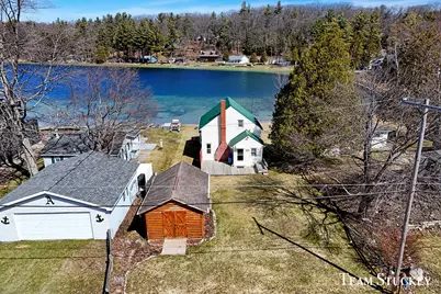 8941 Lake Street, Newaygo, MI 49337 - Photo 11