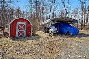 8941 Lake St, Newaygo, MI 49337 - Photo 19
