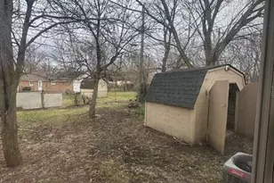 27051 Joan St, Taylor, MI 48180 - Photo 17