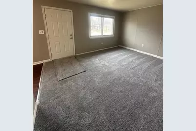 27051 Joan Street, Taylor, MI 48180 - Photo 9