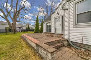 27340 Telstar St, Chesterfield, MI 48051 - Photo 3