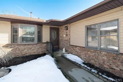 2061 Ter Van Drive NE, Grand Rapids, MI 49505 - Photo 3