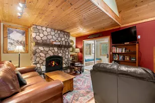 15750 Betsie River Dr, Thompsonville, MI 49683 - Photo 9