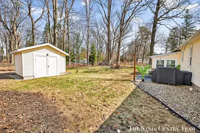 840 Wilson Avenue, Norton Shores, MI 49441 - Photo 29
