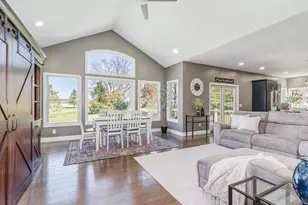 52039 Kern Dr, Three Rivers, MI 49093 - Photo 5