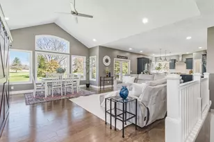 52039 Kern Dr, Three Rivers, MI 49093 - Photo 5