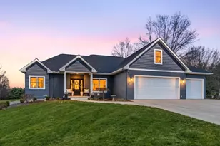 52039 Kern Dr, Three Rivers, MI 49093 - Photo 1