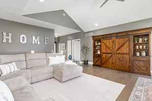 52039 Kern Dr, Three Rivers, MI 49093 - Photo 7