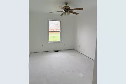 323 E South Street, Marcellus, MI 49067 - Photo 7