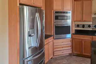 1053 Autumnview Ct, Rochester, MI 48307 - Photo 23