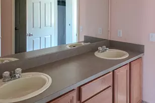 1053 Autumnview Ct, Rochester, MI 48307 - Photo 29