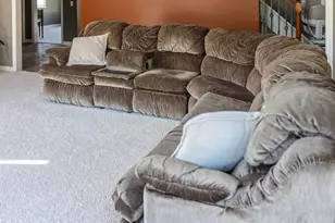 1053 Autumnview Ct, Rochester, MI 48307 - Photo 13