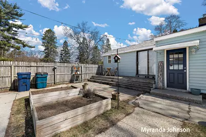 4263 S Quarterline Road, Muskegon, MI 49444 - Photo 3