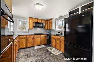 4263 S Quarterline Rd, Muskegon, MI 49444 - Photo 7