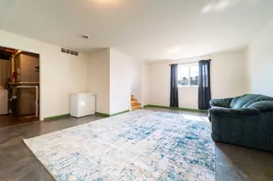 871 E Harmony Dr, Sparta, MI 49345 - Photo 9