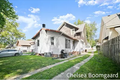 22 Elmwood Street NE, Grand Rapids, MI 49505 - Photo 25