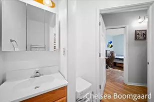 22 Elmwood St NE, Grand Rapids, MI 49505 - Photo 15