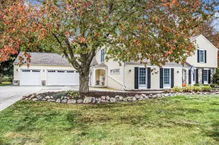 5589 Tanglewood Dr, Ann Arbor, MI 48105 - Photo 3