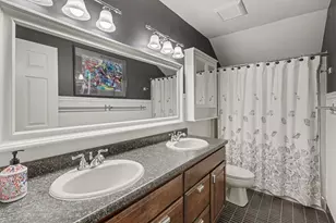 5589 Tanglewood Dr, Ann Arbor, MI 48105 - Photo 27