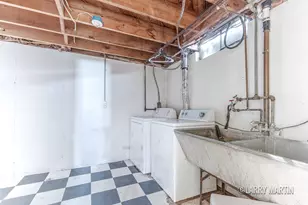 2530 De Hoop Ave, Wyoming, MI 49509 - Photo 21