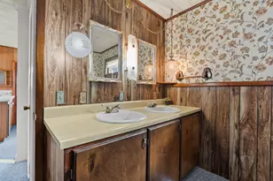 8664 E Long Lake Dr, Scotts, MI 49088 - Photo 23