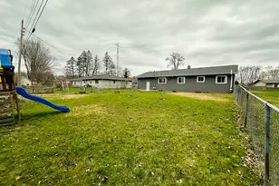 315 Pam Dr, Berrien Springs, MI 49103 - Photo 19