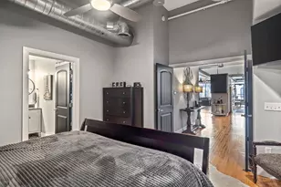 49 Monroe Center St NW, Grand Rapids, MI 49503 - Photo 23
