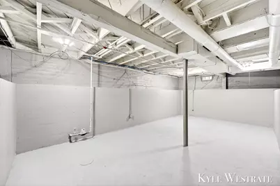 1537 Diamond Avenue NE, Grand Rapids, MI 49505 - Photo 25