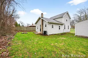 1537 Diamond Ave NE, Grand Rapids, MI 49505 - Photo 29