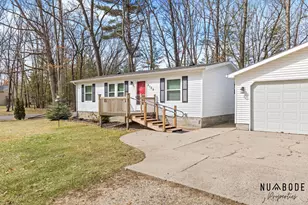 8120 Cheyenne Dr, Howard City, MI 49329 - Photo 5