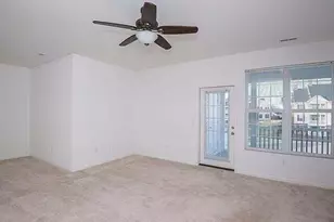 856 E Summerfield Glen Cir, Ann Arbor, MI 48103 - Photo 9