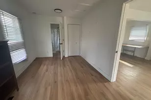 2228 Regent St, Kalamazoo, MI 49004 - Photo 9