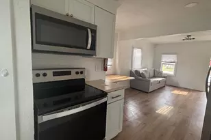 2228 Regent St, Kalamazoo, MI 49004 - Photo 5