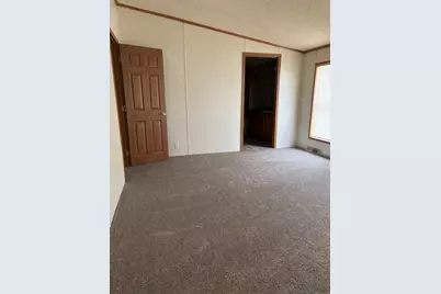 35532 M 40, Paw Paw, MI 49079 - Photo 23