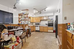 22903 N Bellwood Dr, Southfield, MI 48034 - Photo 9