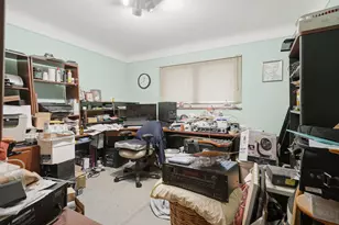 22903 N Bellwood Dr, Southfield, MI 48034 - Photo 13