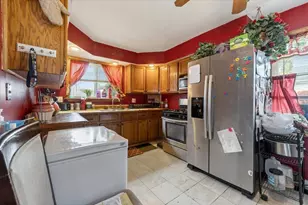 11515 Whitehorn St, Romulus, MI 48174 - Photo 9