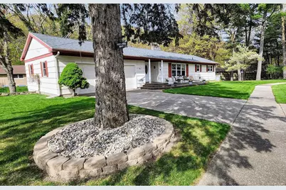 3061 Sherwood Court, Muskegon, MI 49441 - Photo 3