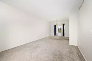 4103 Willow Pond Dr, Ypsilanti, MI 48197 - Photo 7