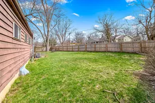 117 Orchard Ridge Pkwy, Hillsdale, MI 49242 - Photo 5