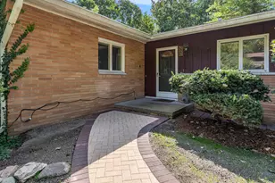 442 Huntington Pl, Ann Arbor, MI 48104 - Photo 3